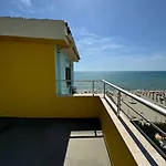 아파트 View 골렘